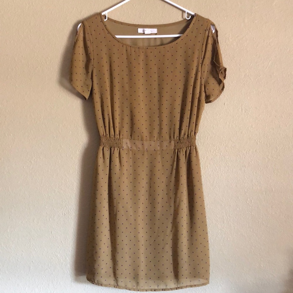 Polka dot cold shoulder dress